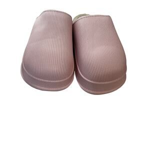 Cloud Slides New Pink Fur lined Anti-slip think cushion sole size 42-43 (8-9)